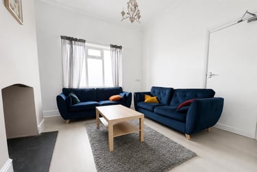 4 bed house, Metal Street, Adamstown, Cardiff, CF240LB - Image 2